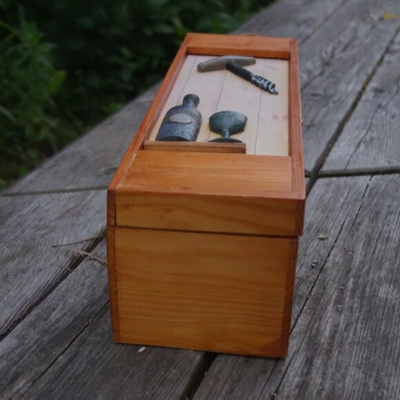 Wood Wine Bottle Carrying Box w/ Rope Handle with Corkscrew & Wine Bottle Design - Picture 16 of 16